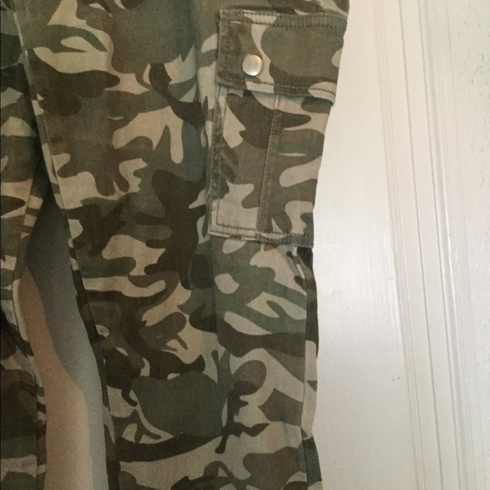 Camo jeans SOLD SOLD - Picture 4 of 8